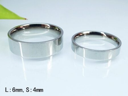 Juego de argollas plateadas diseño plano