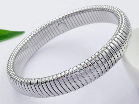 Brazalete plateado expandible 6cm*12mm