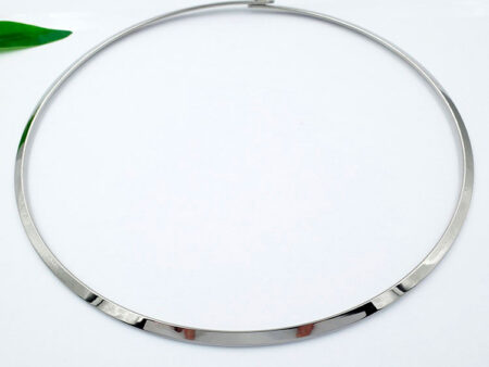 Omega plateada c/cierre grosor 4mm