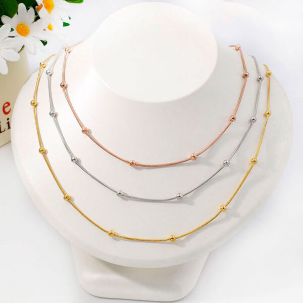 Collar 3 cadenas con bolitas 3 tonos