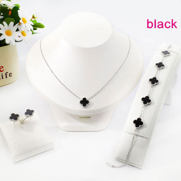 Set plateado gargantilla alhambra negra, pulsera y aretes 1.4cm