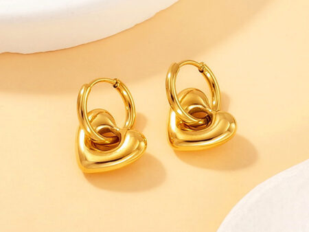 Argollitas doradas 2cm charm corazoncito