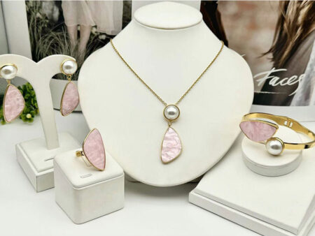 Set dorado 4 piezas perla y nácar rosa Talla 8