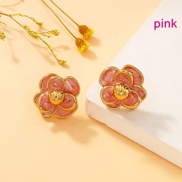 Aretes flor 1.9cm pétalos rosa