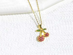 Collar dorado dije cerecitas con pedrería
