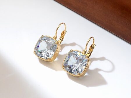 Aretes dorados piedra tornasol 1.2cm