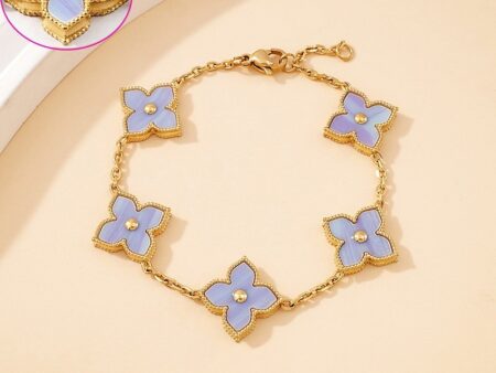 Pulsera V_Cleaf alhambra 1.6cm nácar celeste