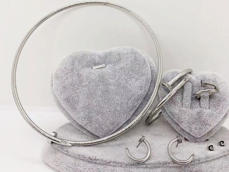 Set Plateado 4 piezas "CaRTieR"