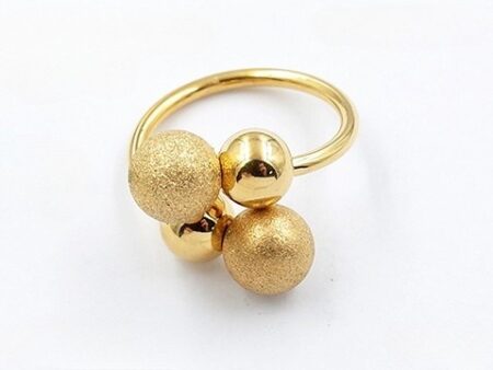 Anillo dorado bolitas brillantes