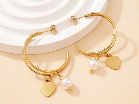 Argollas doradas corazón y perla colgante