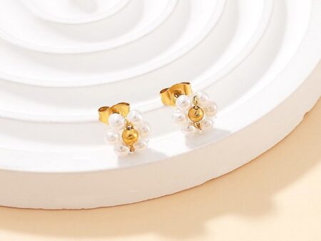 Aretes 8mm flor de perlitas
