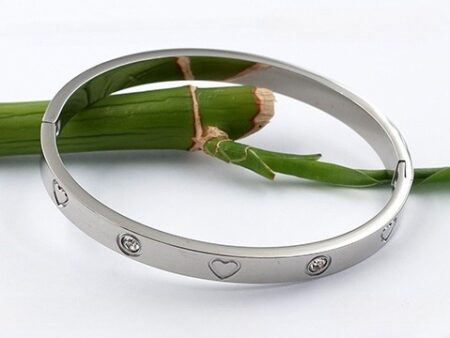 Brazalete plateado LOVE