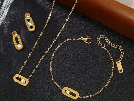 Set dorado Collar, pulsera y aretes fina dije/cirnonia
