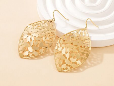Aretes dorados 5cm diseño hoja
