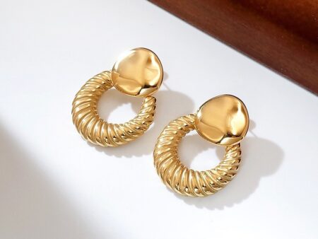 Aretes dorados 3.6cm