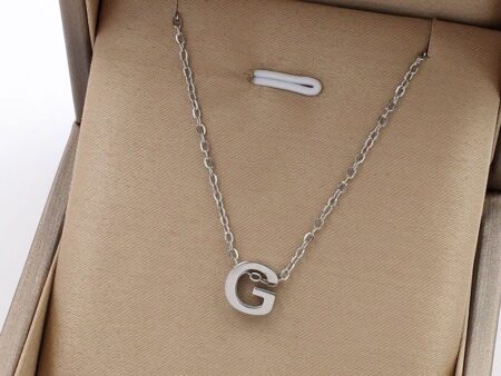 Collar plateado dije inicial G 8mm