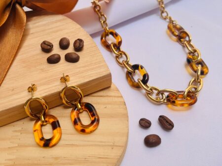 Set dorado Collar y Aretes Animal Print