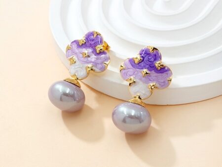 Aretes LV flor blanca/rosa y lila 3.6cm