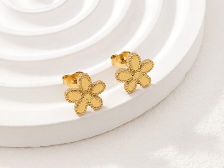 Aretes florecita dorada  1cm