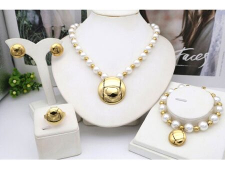 Set 4 piezas perlas dije redondo